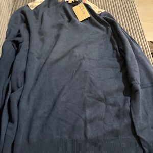 Burberry v neck sweater